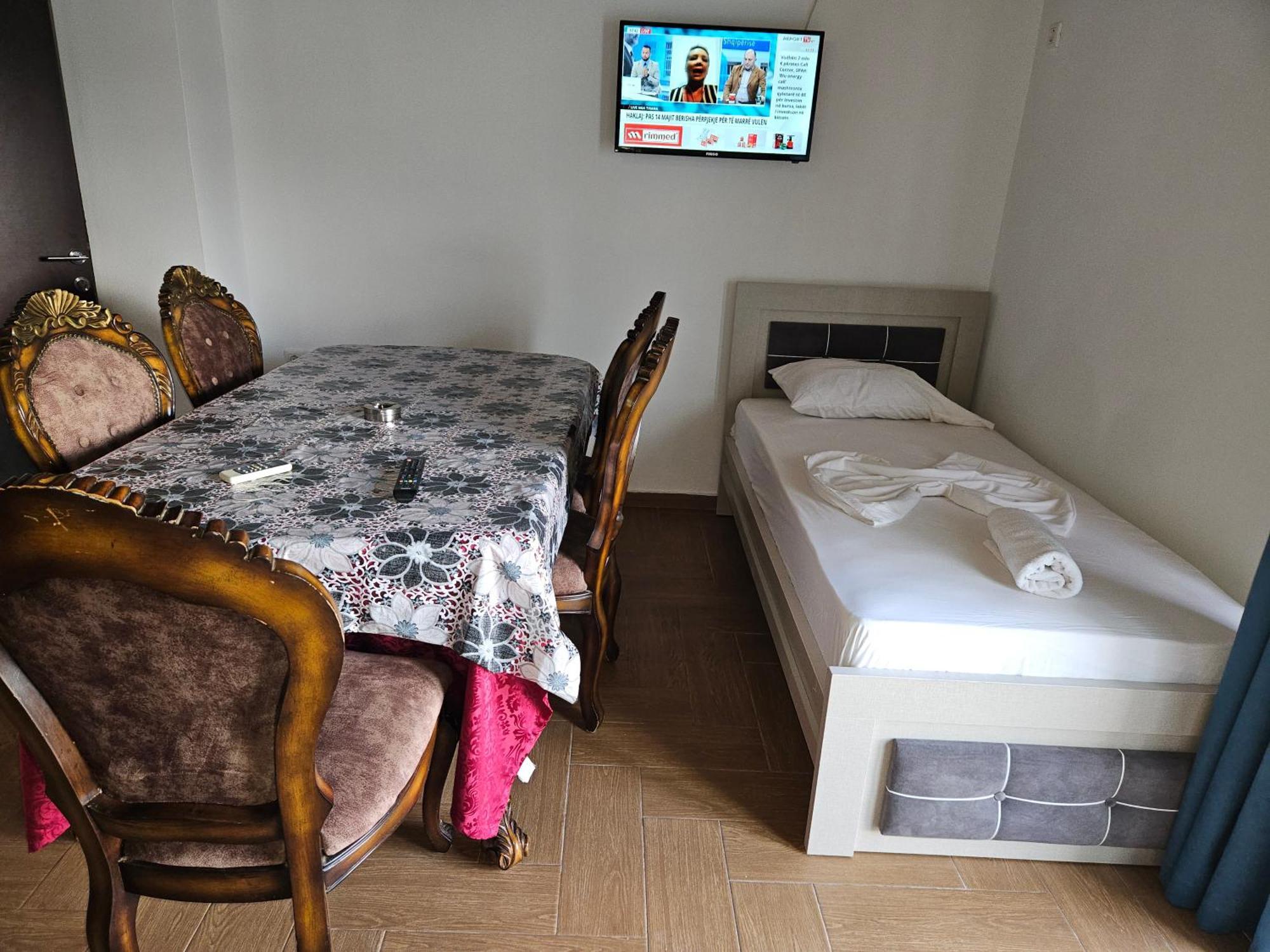 Ylli Mance Apartments Ksamil Chambre photo